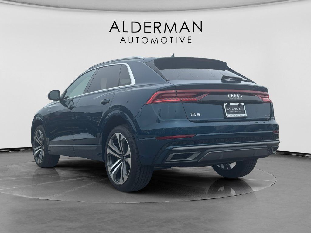 Used 2022 Audi Q8 Premium Plus w/ Premium Plus Package AWD/4WD image 3