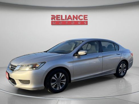 Used 2013 Honda Accord LX image 3