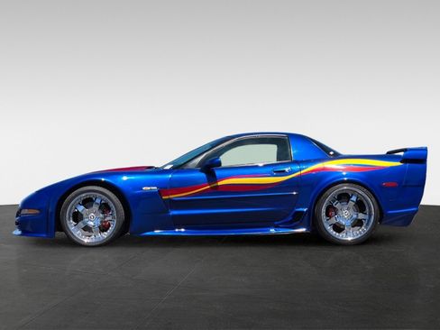 Used 2002 Chevrolet Corvette Z06 w/ Memory Pkg RWD image 8