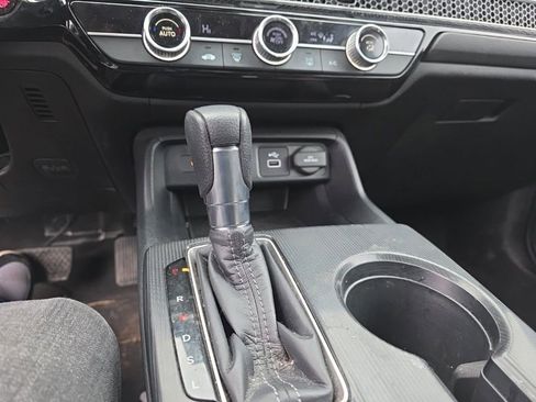 Used 2023 Honda Civic LX image 17