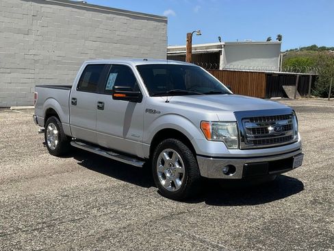 Used 2014 Ford F150 XLT w/ Equipment Group 302A Luxury RWD image 8