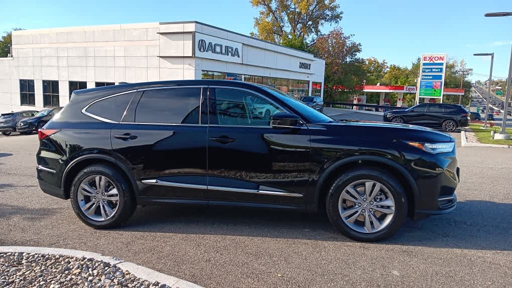 Used 2026 Acura MDX SH-AWD image 7