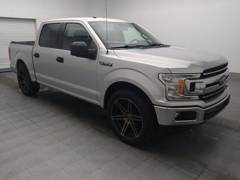 Used 2018 Ford F150 XLT RWD image 11