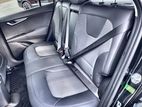 Certified 2023 Kia Niro Wind w/ Wind Preserve Package image 21