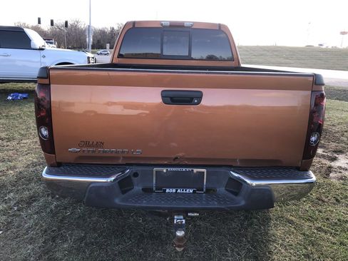 Used 2004 Chevrolet Colorado LS w/ Power Convenience Package image 10