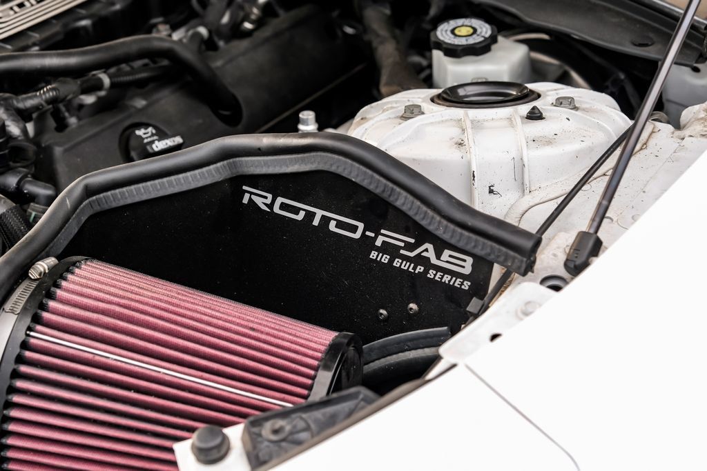 Used 2018 Chevrolet Camaro ZL1 RWD image 34