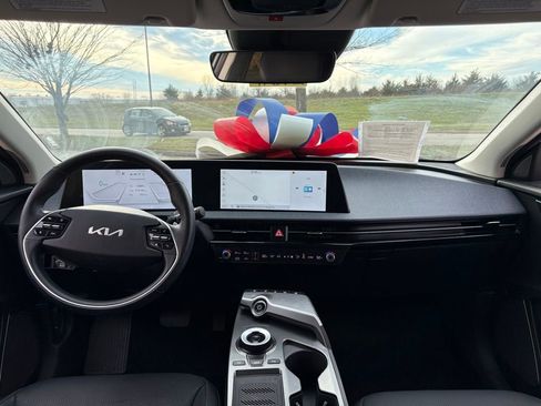 Used 2024 Kia EV6 Wind w/ Wind Technology Package image 19