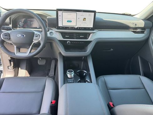 New 2026 Ford Explorer Active w/ Active Comfort Package RWD image 12