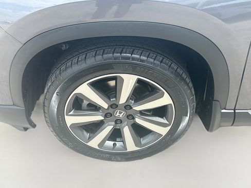 Certified 2023 Honda Pilot Touring image 37