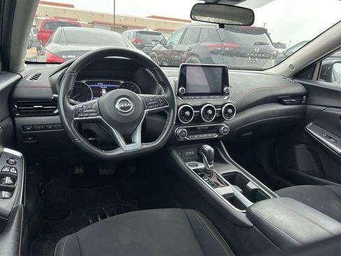 Used 2024 Nissan Sentra SR image 7