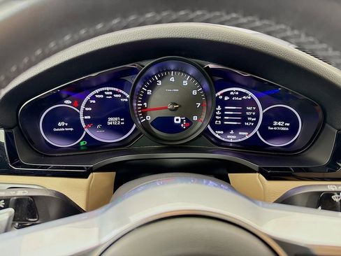 Certified 2023 Porsche Cayenne image 15