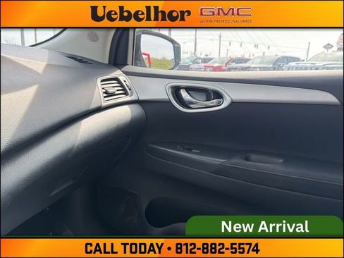 Used 2015 Nissan Sentra SV image 30