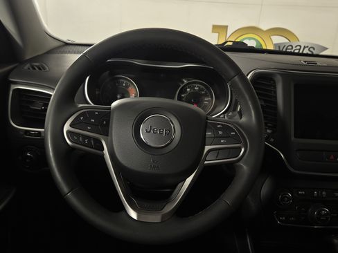 Used 2022 Jeep Cherokee Latitude Lux FWD image 14