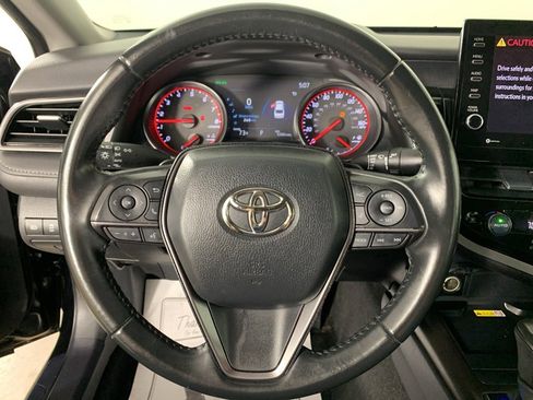 Used 2023 Toyota Camry XSE image 7