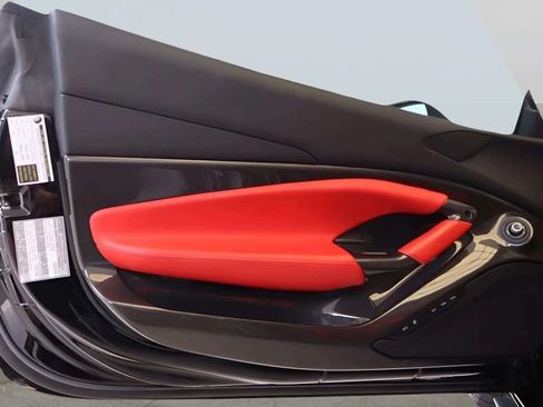 Used 2023 Ferrari F8 Tributo RWD image 10