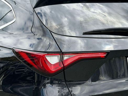 Used 2023 Acura MDX SH-AWD image 21