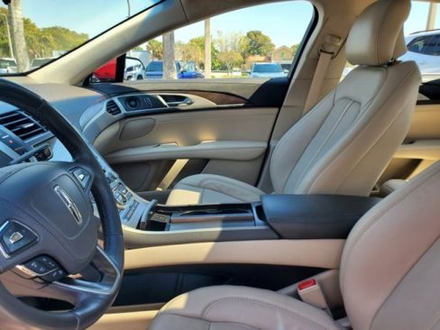 Used 2019 Lincoln MKZ Reserve image 9