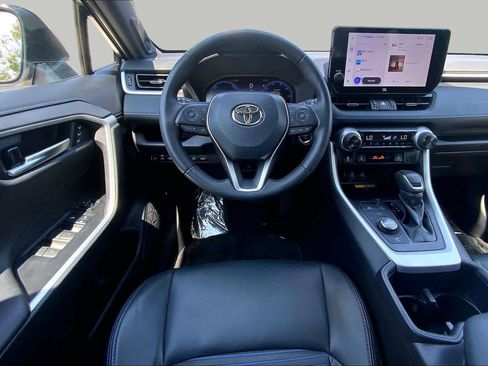 Certified 2025 Toyota RAV4 XSE w/ Advanced Technology Package AWD/4WD image 6