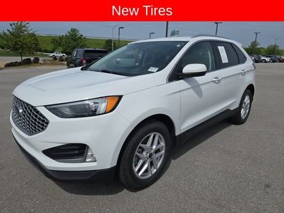 Used 2024 Ford Edge SEL w/ Convenience Package