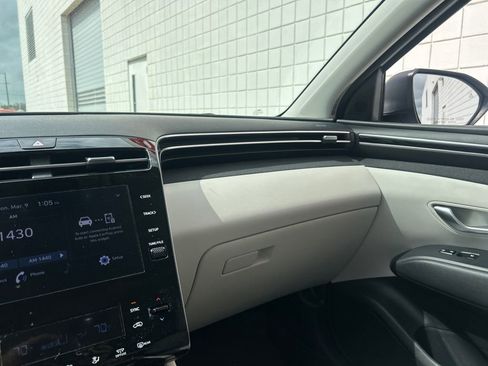 Used 2023 Hyundai Tucson SEL w/ Convenience Package image 17