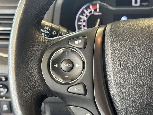 Used 2017 Honda Ridgeline RTL-T image 19