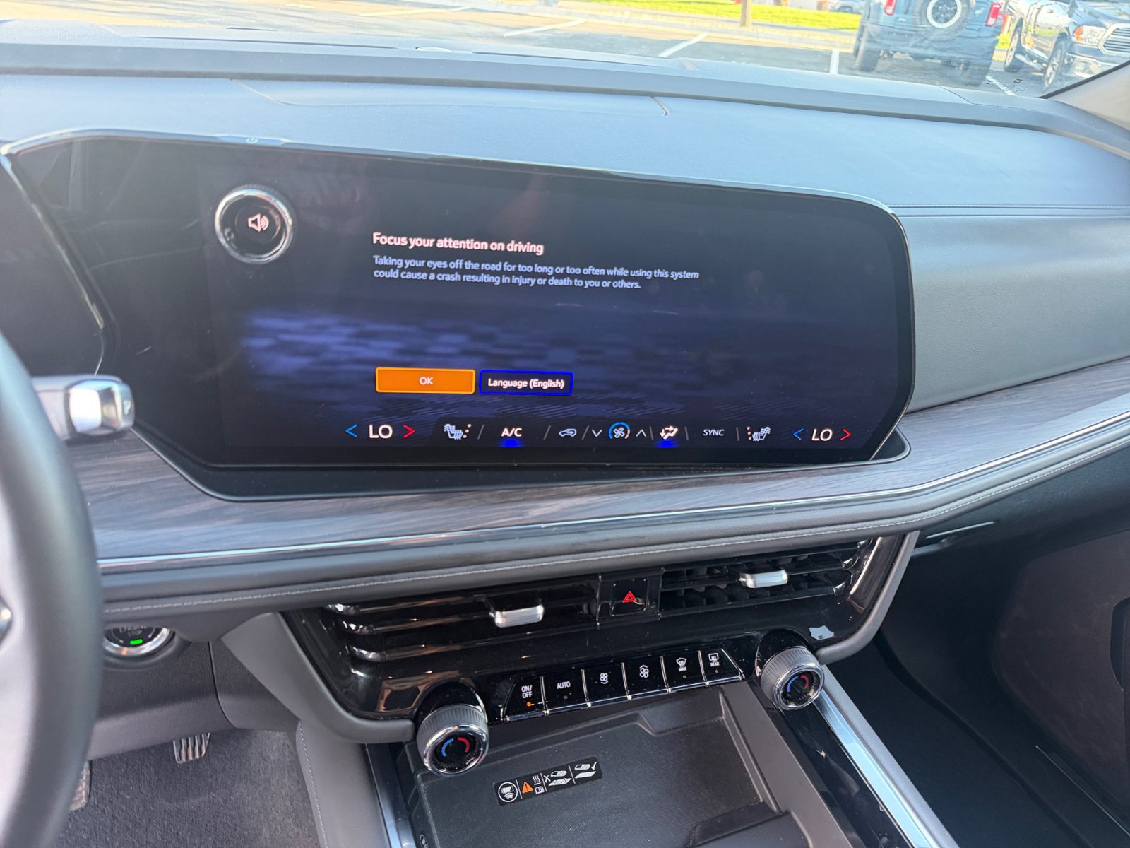 Certified 2025 Chevrolet Tahoe LT AWD/4WD image 28
