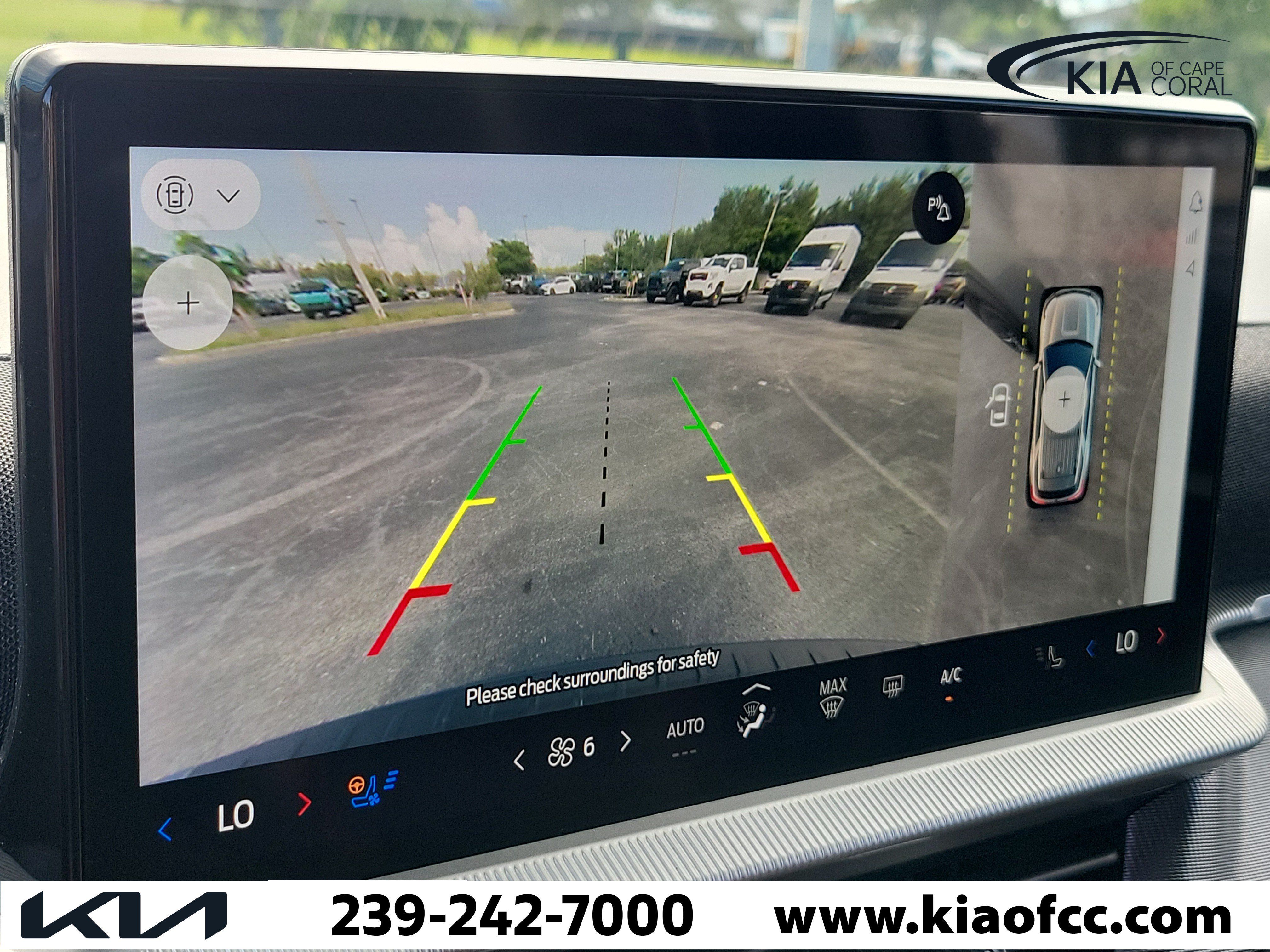 Used 2025 Ford Explorer ST w/ Sun And Sound Package RWD image 31