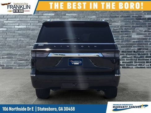 Used 2023 Lincoln Navigator L Reserve AWD/4WD image 4