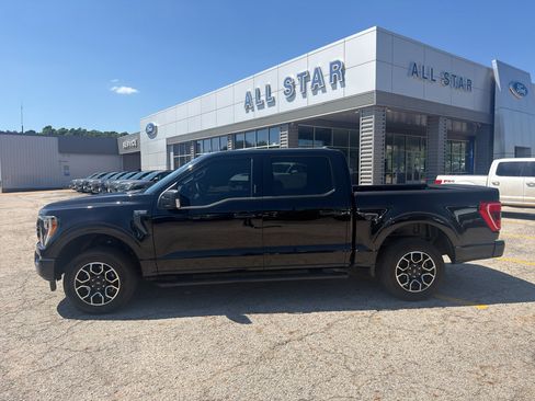 Used 2023 Ford F150 XLT w/ Equipment Group 302A High RWD image 8