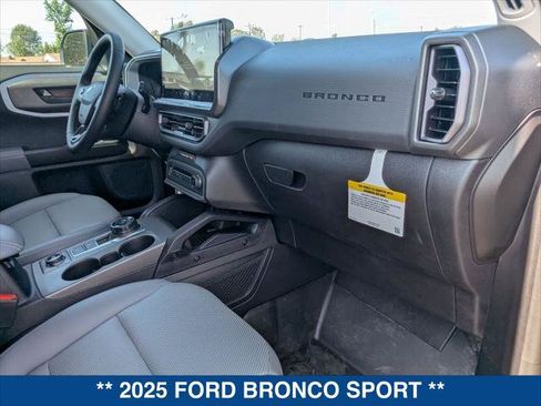 New 2025 Ford Bronco Sport Badlands AWD/4WD image 19
