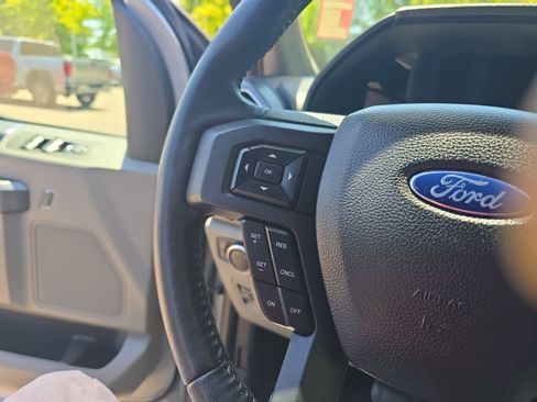 Used 2020 Ford F150 XLT w/ Equipment Group 302A Luxury RWD image 19