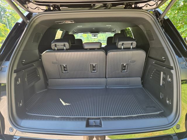 New 2026 Chevrolet Traverse RS w/ LPO, Floor Liner Package FWD image 5