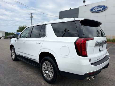 Used 2024 GMC Yukon Denali AWD/4WD image 5