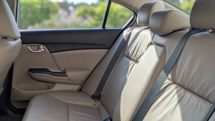 Used 2014 Honda Civic Hybrid Sedan image 24