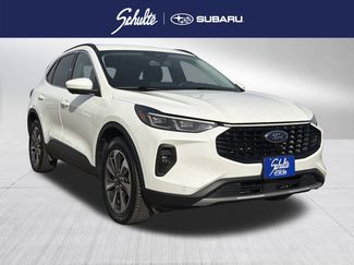 Used 2024 Ford Escape Platinum video 1