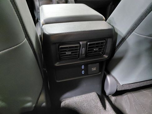 Used 2025 Toyota 4Runner Trailhunter image 45