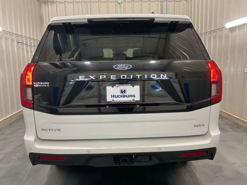 Used 2025 Ford Expedition Max Active RWD image 30