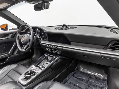 Used 2020 Porsche 911 Carrera RWD image 48