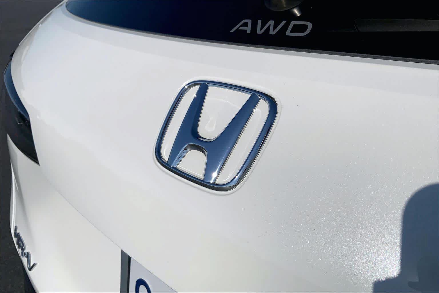 Used 2023 Honda HR-V Sport image 30