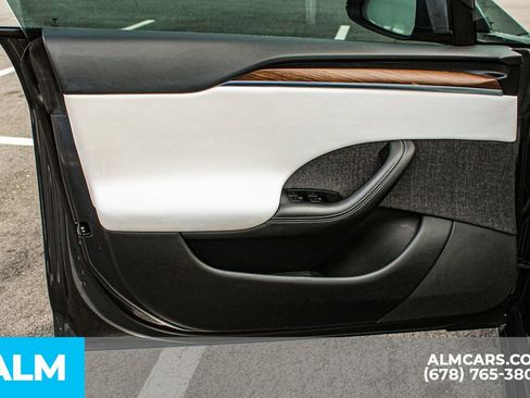 Used 2021 Tesla Model S Long Range image 32
