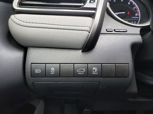 Used 2023 Toyota Camry LE image 20