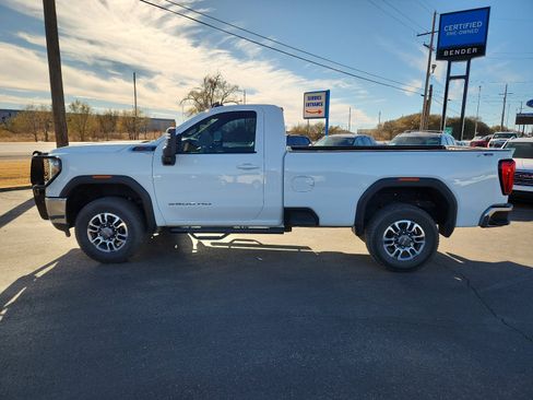 Used 2022 GMC Sierra 3500 SLE w/ SLE Convenience Package image 2