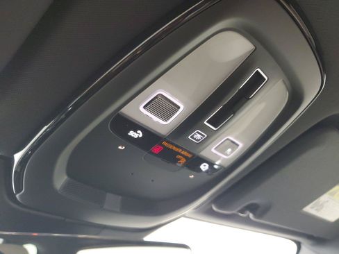 New 2027 Volvo XC60 B5 Plus AWD/4WD image 34