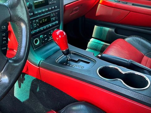 Used 2002 Ford Thunderbird RWD image 14