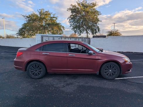 Used 2013 Chrysler 200 Limited w/ Sun/Sound Group image 7