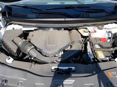 Used 2026 GMC Acadia Denali w/ Super Cruise Package FWD image 32