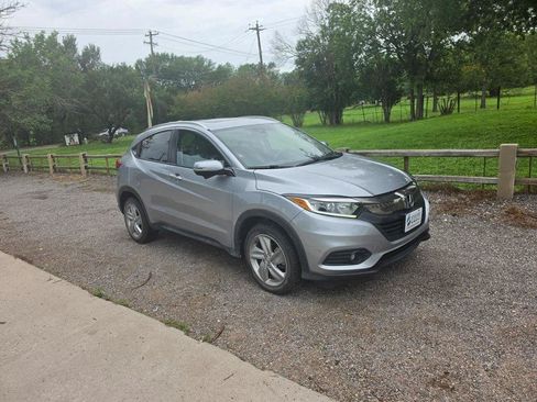 Used 2019 Honda HR-V EX image 19
