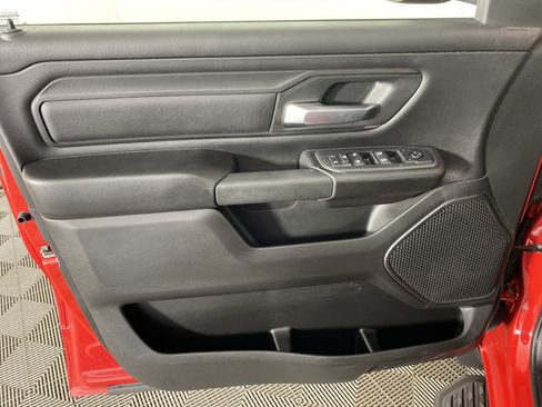 Used 2025 RAM 1500 Tradesman w/ Night Edition AWD/4WD image 13