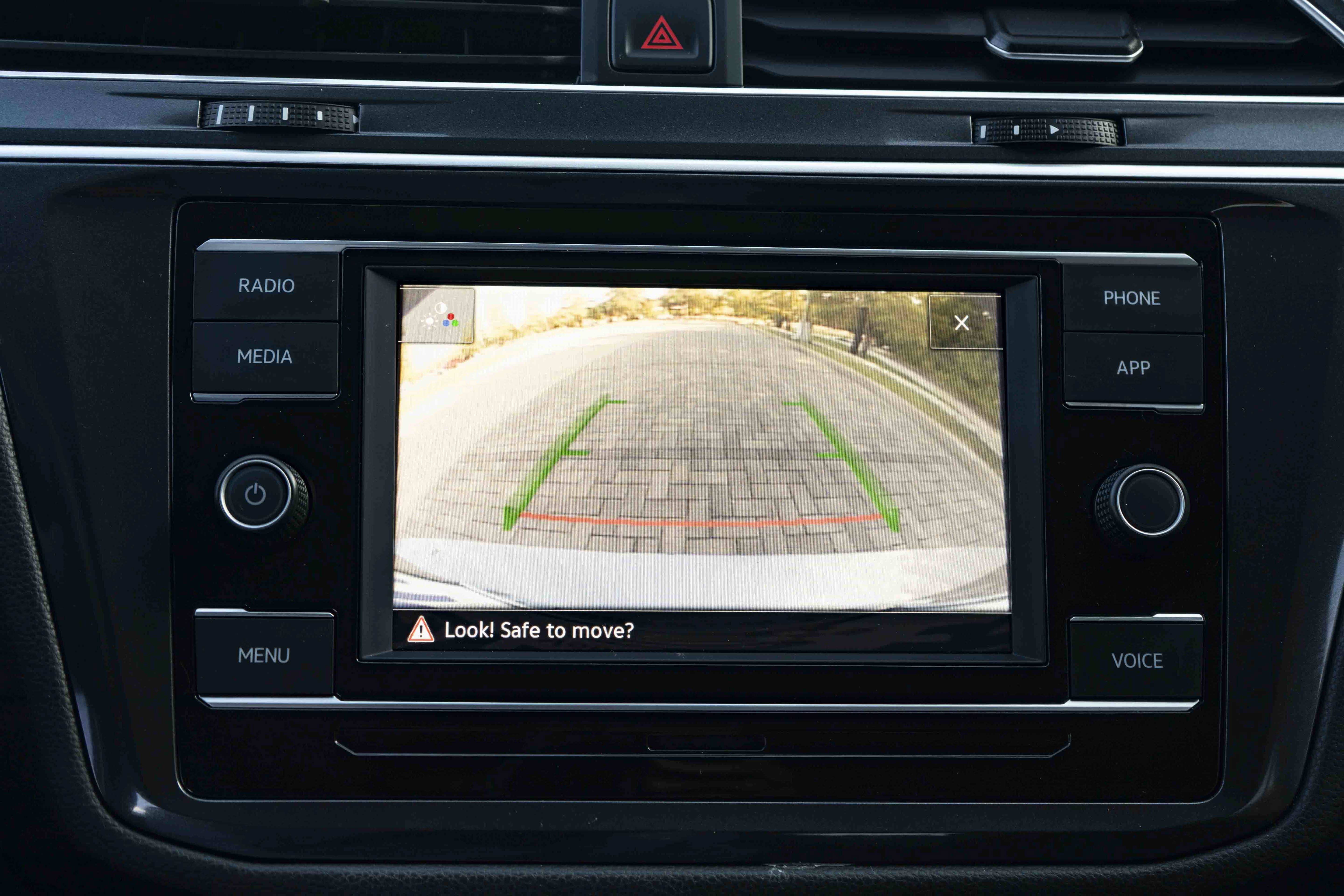 Used 2024 Volkswagen Tiguan S FWD image 29