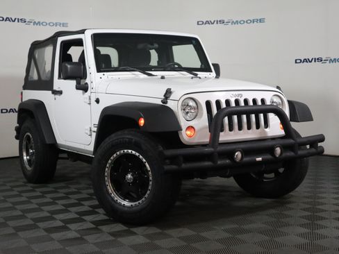 Used 2013 Jeep Wrangler Sport AWD/4WD image 2